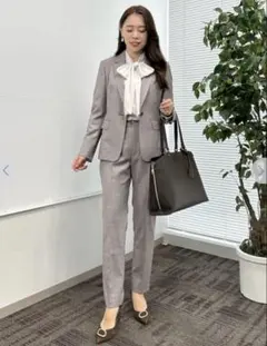 AOKI LES MUES Femme パンツスーツ セットアップ M 洗濯可 2025年最新】AOKI レディース ビジネス パンツスーツ上下の人気