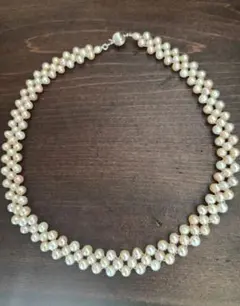 LUC かわいい小粒　パール　シルバー　ネックレス