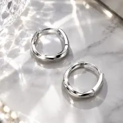 シルバー フープ silver925 ツイスト ピアス シンプル 高級感 반지