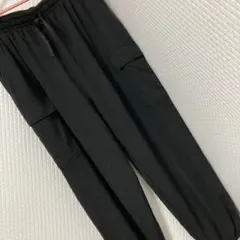 カーゴパンツ