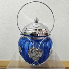 Item thumbnail for item db72c844-c365-4cd5-9308-9022dd98178c