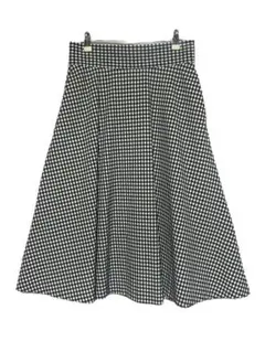 GU チェック柄フレアスカート 両側ポケット付き XLサイズ