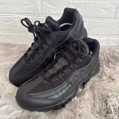 ナイキ エアマックス95 エッセンシャル トリプルブラック　29cm