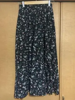 レディース 花柄 ロングスカート 黒