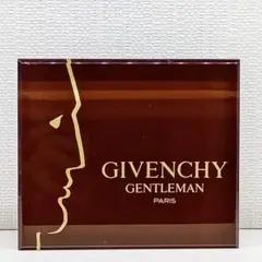 GIVENCHY　ジバンシー　ディスプレイ アクリル プレート 置き物