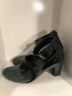 限定セールドメスティックTOGA緑×黒アンクルベルトパンプスL吉高由里子吉岡里帆