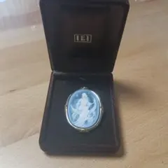 『星と三日月の美女』カメオ ペンダント トップ＆ブローチ