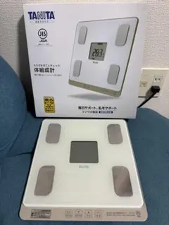 タニタの体組織型　中古 タニタ 体組成計 BC-717WH 1個 8-6413-01（直送品） - アスクル