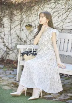 【お値下げ】ウエストリボン付きプリーツロングワンピース