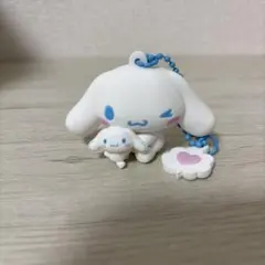 シークレットチャーム　サンリオ　シナモロール　キーホルダー