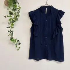 ［HK WORKS LONDON］フリルノースリーブブラウス（LL）ネイビーのサムネイル
