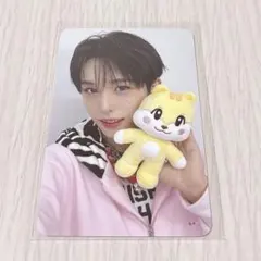 NEXZ One Beat ソウルコン　オフライン　4万ウォン トレカ　ヒュイ