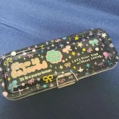 平成レトロ　缶ペンケース　リボンのサムネイル