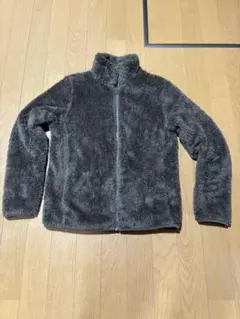 フリースジャケット ジップアップ　ファーリー　ユニクロ　ボア　ブラウン