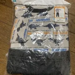 長袖パジャマ 恐竜デザイン 110cm