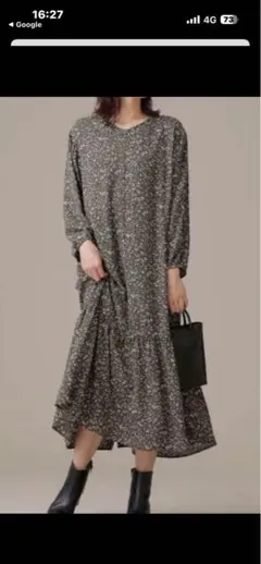 ナノユニバース　小花柄　ワンピース