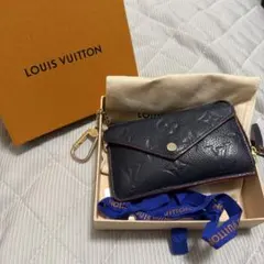 LOUIS VUITTON ポルト カルト・レクト ヴェルソ