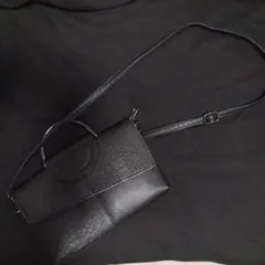 黒のレザーハンドバッグ クロコダイル風 クラッチバッグ ショルダーバッグ