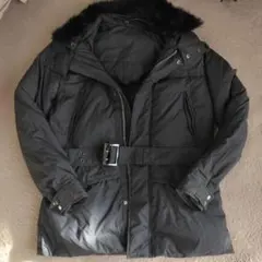 コムサイズム　ブラック ダウンジャケット ファー付き