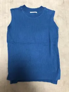 スクエアネック Tシャツ