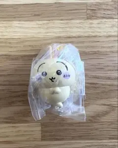 ちいかわビスケット　マスコット　うさぎ