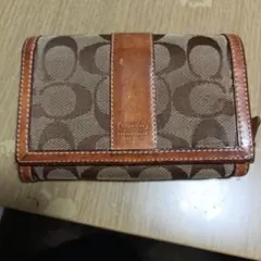 COACH コーチ 長財布 ラウンドファスナー 馬車ロゴ ダークブラウン