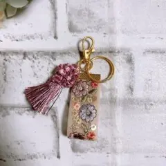 インド刺繍リボン　キーホルダー　タッセル　キーリング　チャーム　NO3590