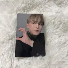 ATEEZ PARADIGM ホンジュン - メルカリ