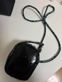 adids ポシェットバック　(値下げ)