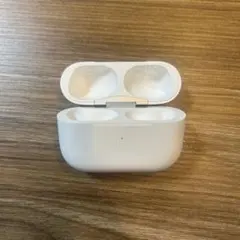 AirPods本体 ホワイト 充電ケース のみ第二世代のサムネイル