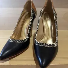 COACH パンプス バイカラー パイソン柄 ヒールのサムネイル