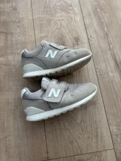 ニューバランス　ベビー.キッズスニーカー15.5cm