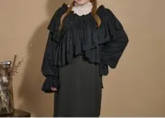 ４L ブラック　キャンディースリーブクロストップス　Louiosy