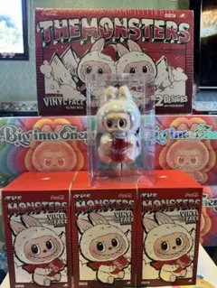 新品未開封　LABUBU✖️コカ・コーラ　コラボぬいぐるみ