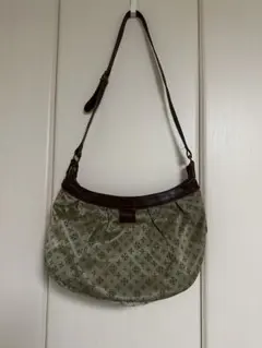 russet ラシット　ショルダーバッグ