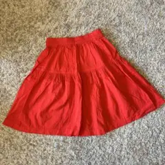 H&M サイズ134 可愛い朱赤のスカートのサムネイル