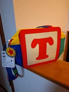 【新品未使用タグ付き】トイストーリーホテル限定　ショルダーバッグ