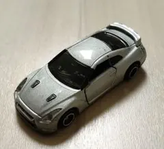 絶版トミカ 日産 GT‑R（2008年版）1/61 シルバー