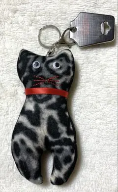 猫型レオパード柄キーホルダー