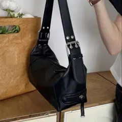 Y2K ショルダーバッグ　黒
