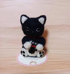 ハンドメイド 羊毛フェルト 黒猫の子猫ぬいぐるみ 小さなミニチュア猫