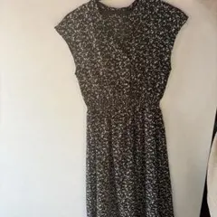 花柄半袖ラップドレス　ワンピース