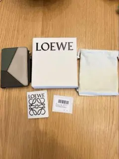 LOEWE パズルコンパクトウォレット　二つ折り財布のサムネイル