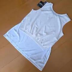 新品！Puma ホワイト タンクトップ M
