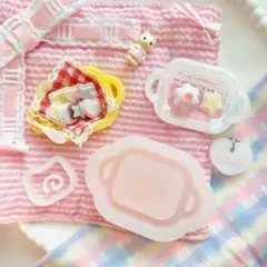 シリコンモールド　トレイ　プレート　レジン　シャカシャカ　シェイカーモールド