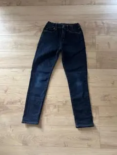 ユニクロ　ストレッチデニム　150
