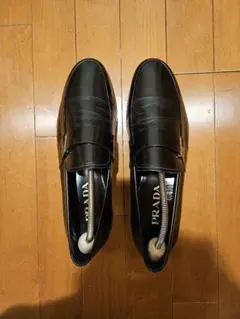 PRADA ブラック レザー ローファー　7 1/2