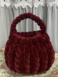 マンドゥバック　ベロア　出し入れしやすい伸縮入口♪