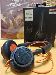 PHILIPS Fidelio M1 高級 密閉型ヘッドホン 元箱ありのサムネイル