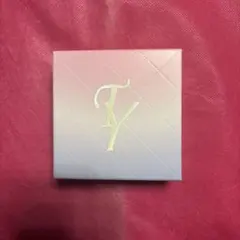 たかの友梨 エステファクト ジュエリーパクトVC　レフィル 12g（専用パフ付）